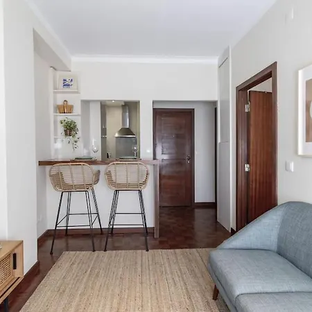 Comfy Apartment In City Center Porto Exterior photo